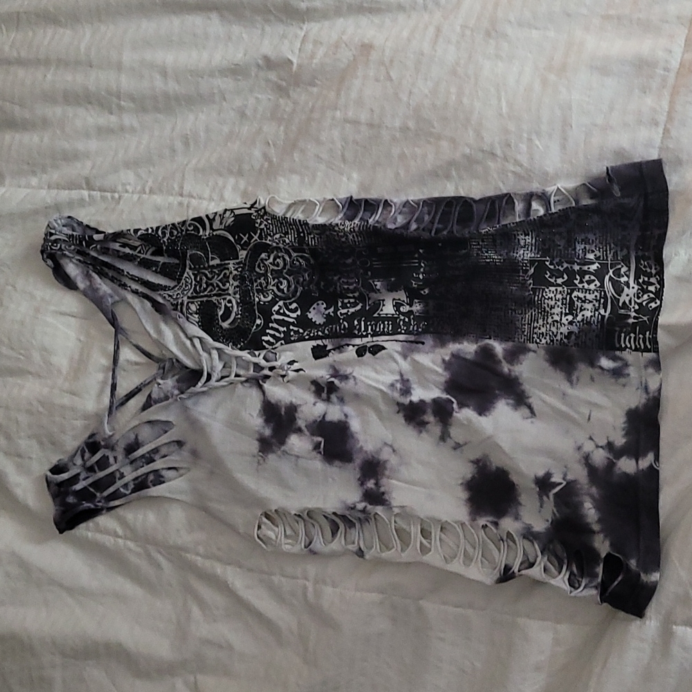 Affliction tank